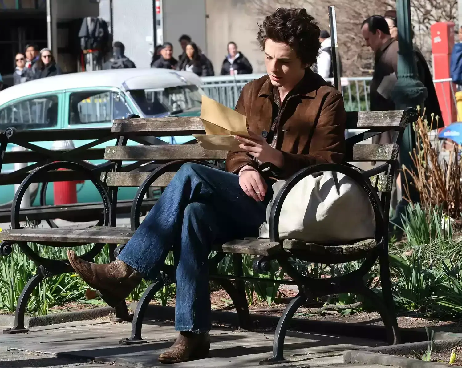 A Complete Unknown director James Mangold breaks down what's fact vs. fiction in Bob Dylan biopic Related images #36