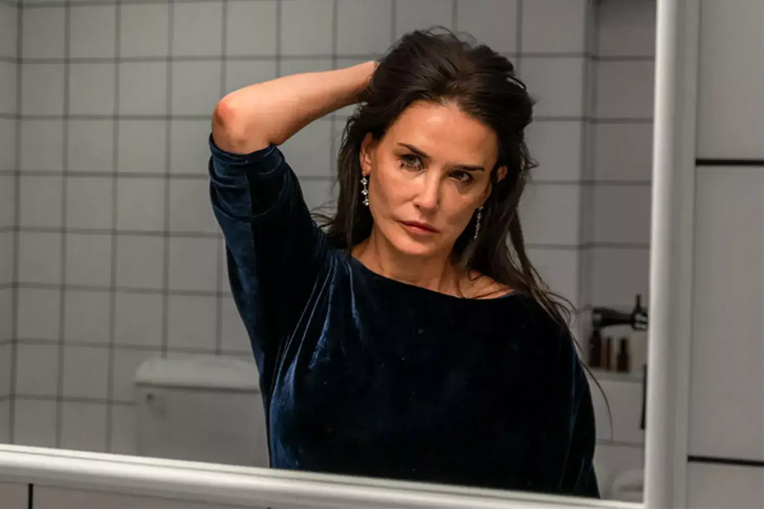 Demi Moore gives emotional Golden Globes speech for what she calls her first acting award: 'I'm just in shock' Related images #10