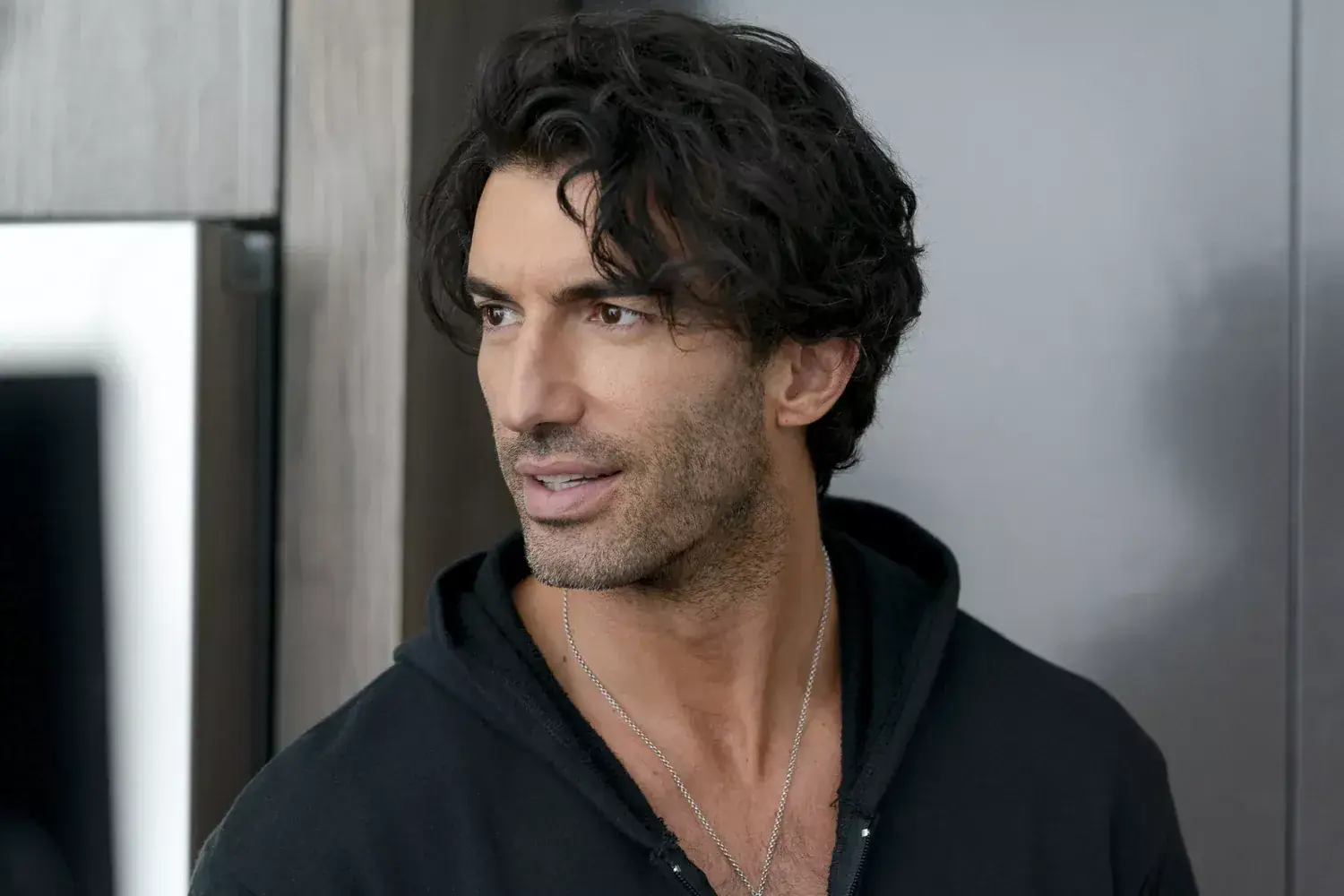 Blake Lively and Justin Baldoni share an intense connection in It Ends With Us first-look photos Related images #23