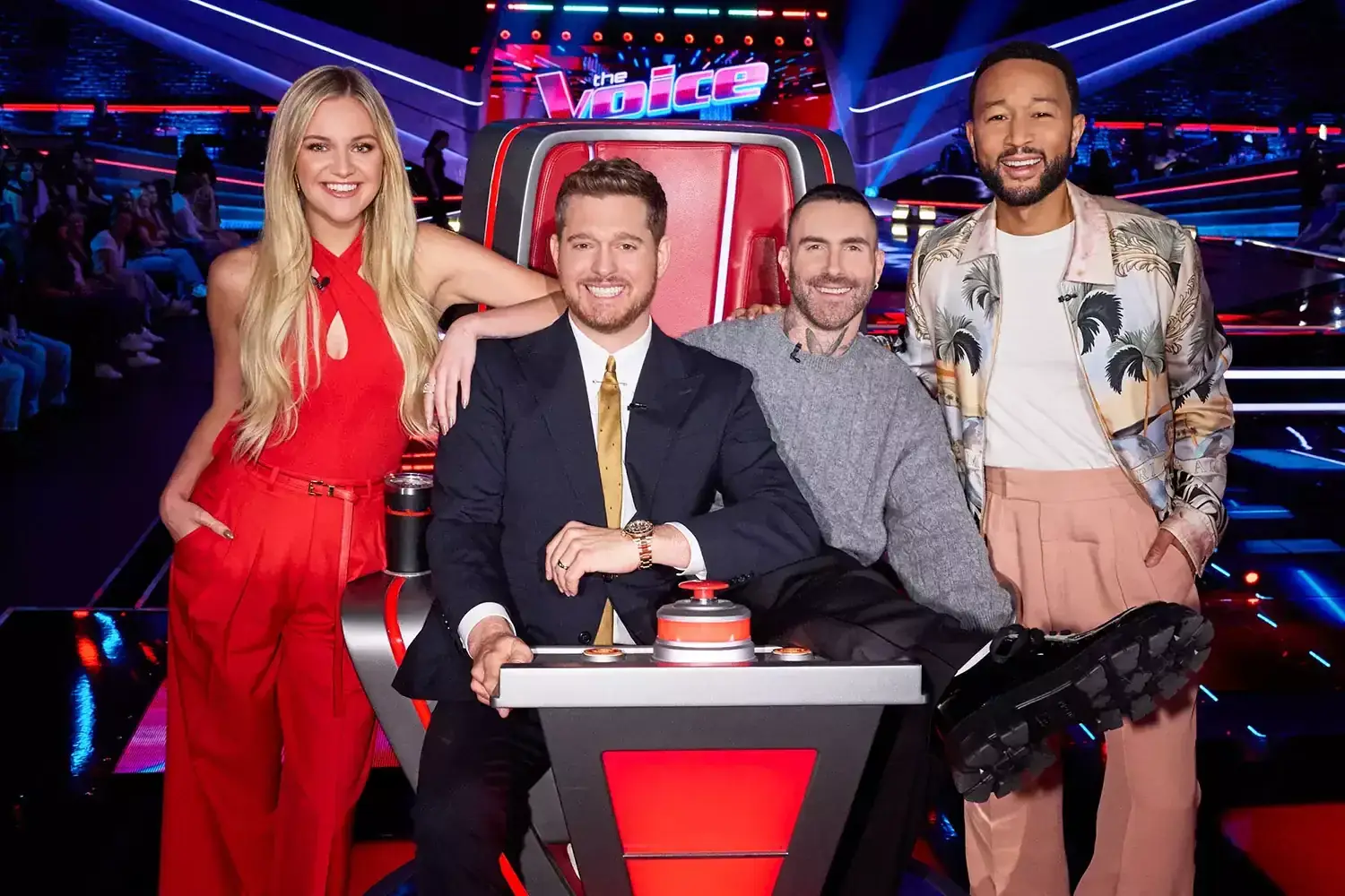 Former The Voice finalist cries as his daughter turns chairs in season 27 premiere Related images #14