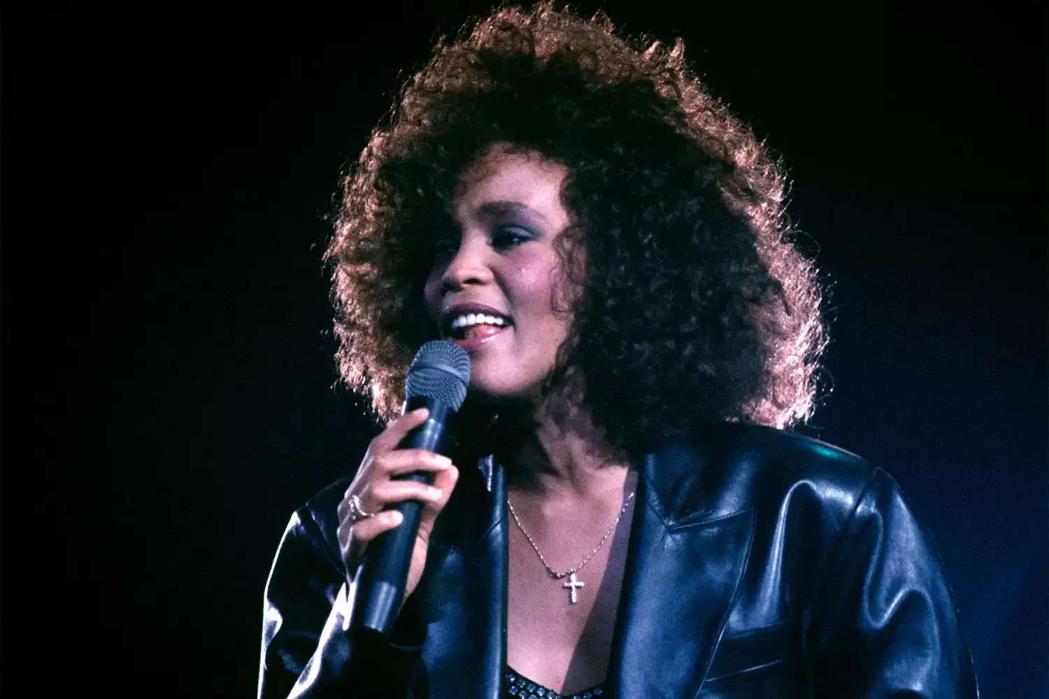The 25 best Whitney Houston songs, from deep cuts to chart-toppers Related images #30