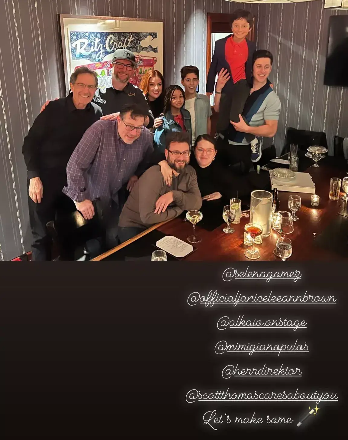 David Henrie and Selena Gomez tease 'Wizards of Waverly Place' revival: 'Let's make some' magic Related images #3