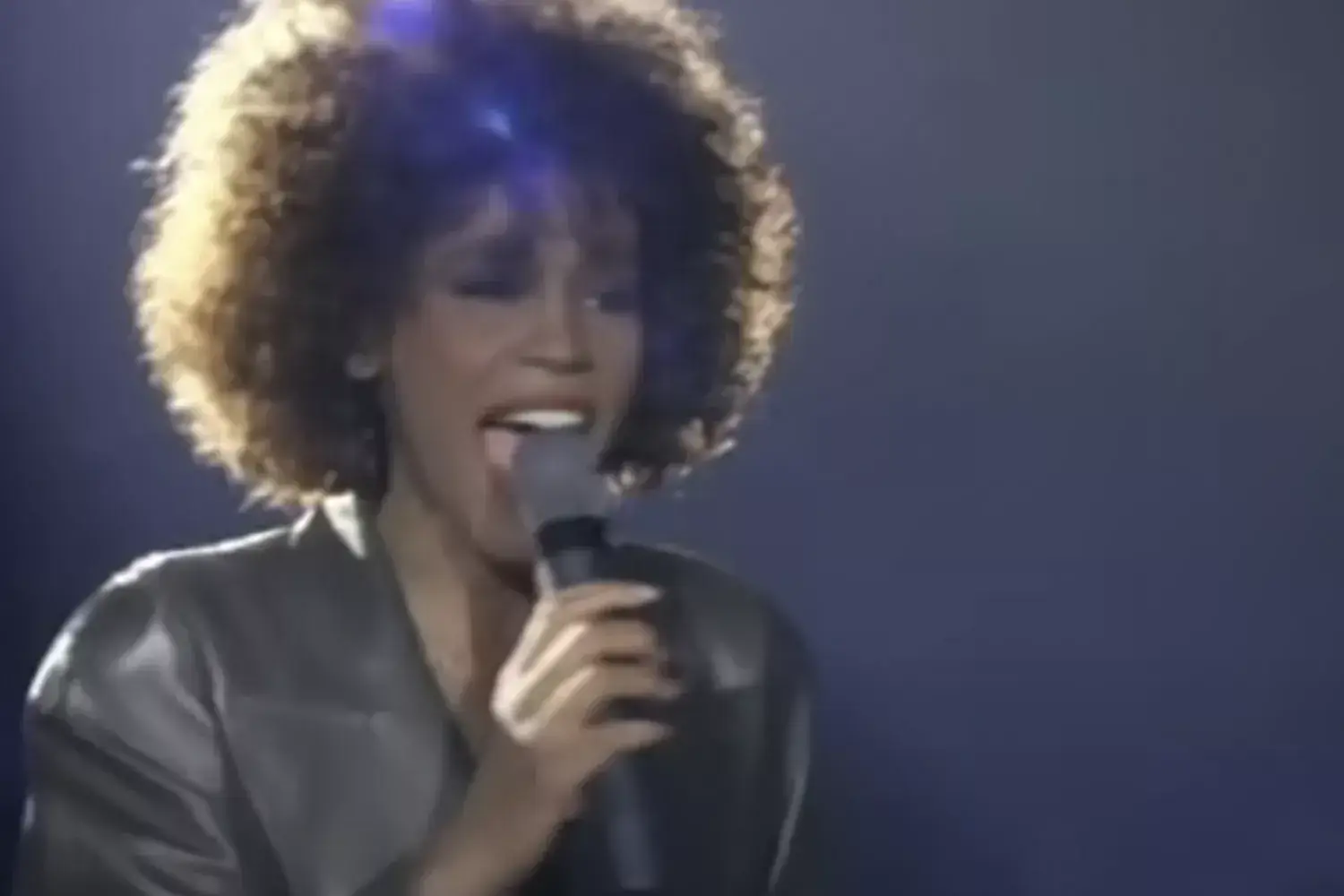 The 25 best Whitney Houston songs, from deep cuts to chart-toppers Related images #102