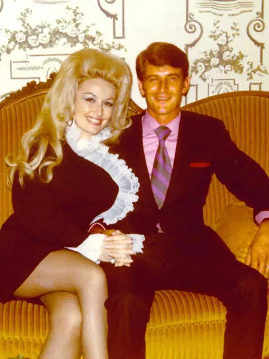 Dolly Parton's longtime husband Carl Dean, whose flirting inspired 'Jolene,' dies at 82 Related images #8