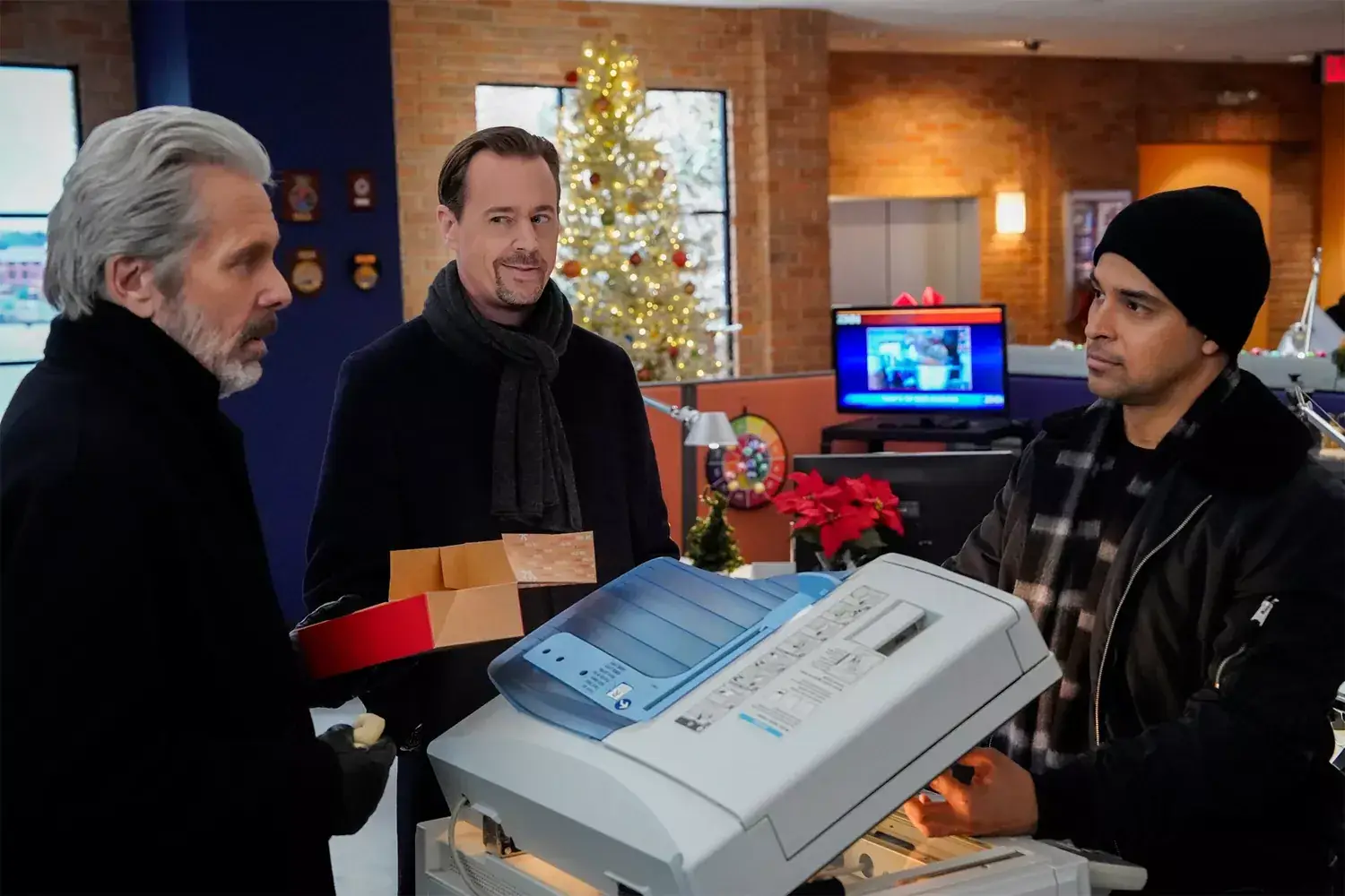 NCIS recap: Thom E. Gemcity rides again Related images #20
