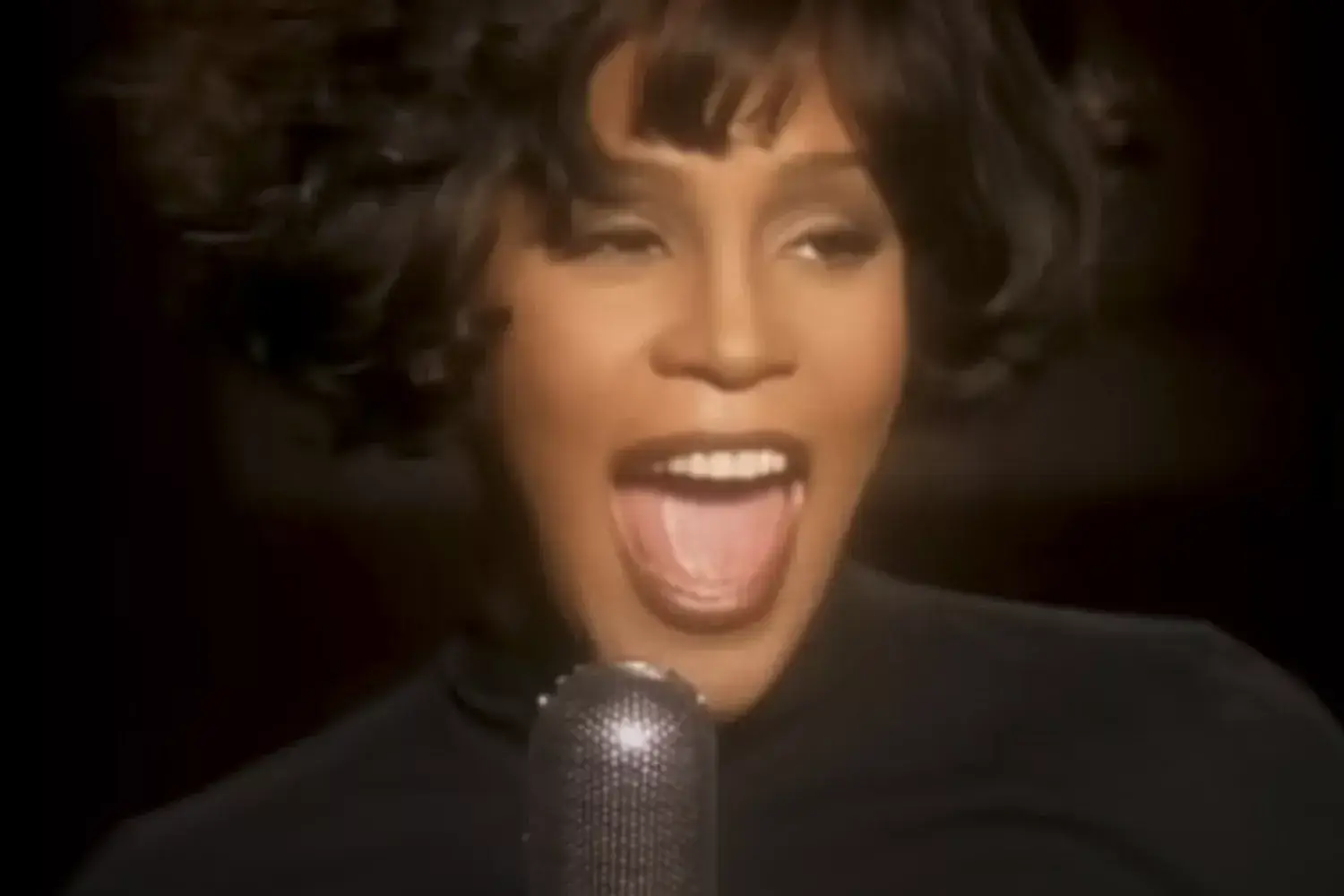 The 25 best Whitney Houston songs, from deep cuts to chart-toppers Related images #92