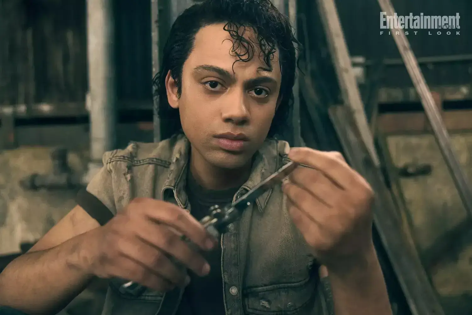 Stay gold with your first look at The Outsiders Broadway musical Related images #14