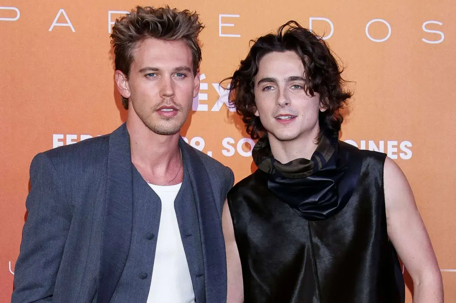 Timothée Chalamet wants a musical cinematic universe with his Bob Dylan and Austin Butler's Elvis Cover image
