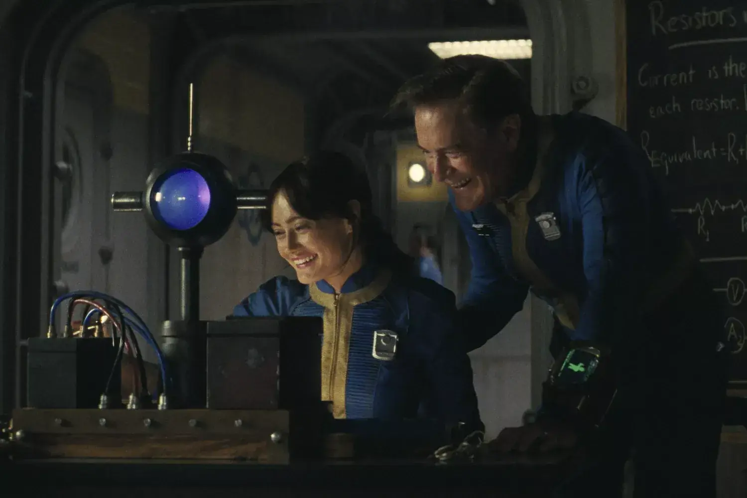 Fallout series first-look images reveal Power Armor and Walton Goggins' Ghoul Related images #24