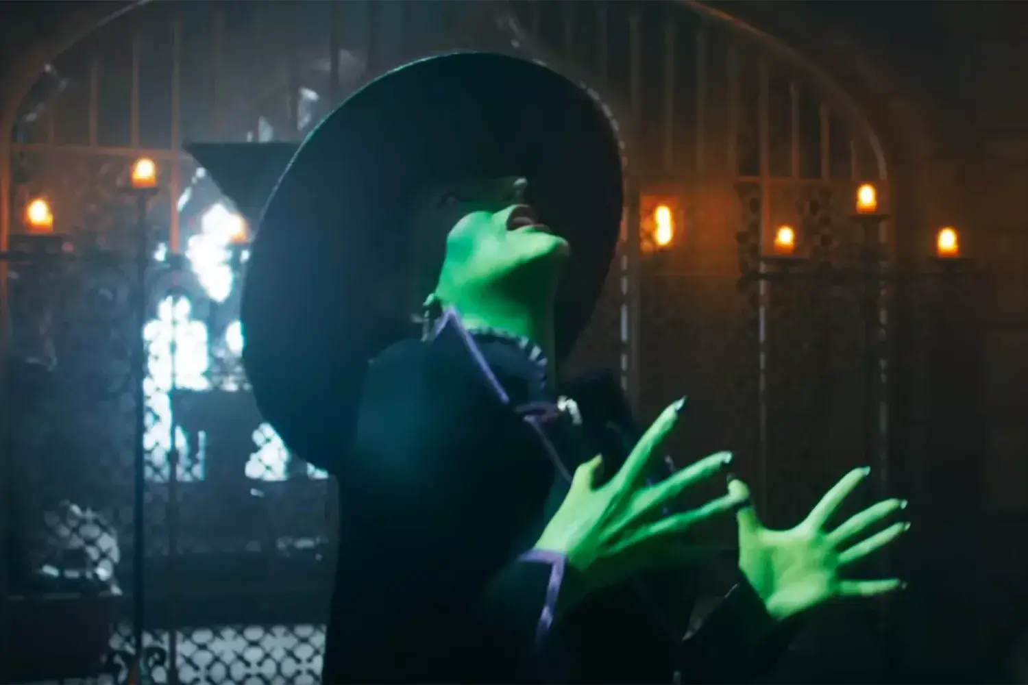 Agatha All Along trailer sees Kathryn Hahn channeling Wicked Witch of the West Related images #8