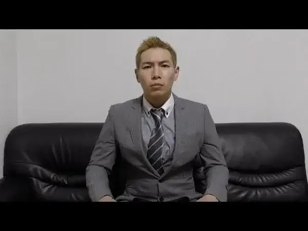 “偽”謝罪動画でさらに炎上！ スクランブル交差点にベッド持ち込みのユーチューバー、呆れた行動にファンも減少 | リアルライブ イラスト