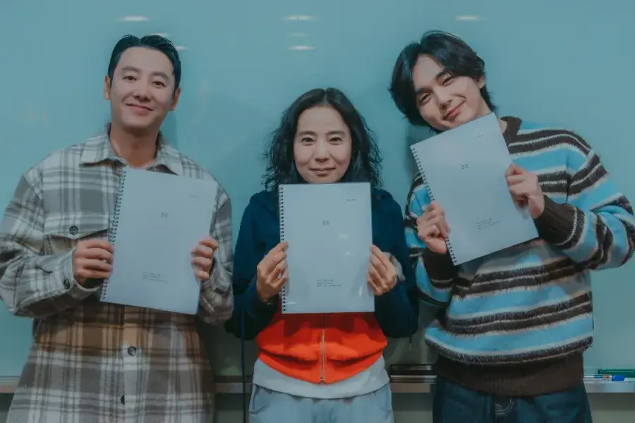 Yoo Seung Ho, Kim Dong Wook, And Seo Jeong Yeon Deliver Heartfelt Performances At Script Reading For New Short Film 그림