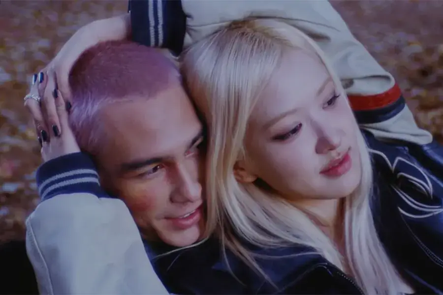 Watch: BLACKPINK’s Rosé Reflects On “toxic till the end” Ex In Cinematic MV 그림